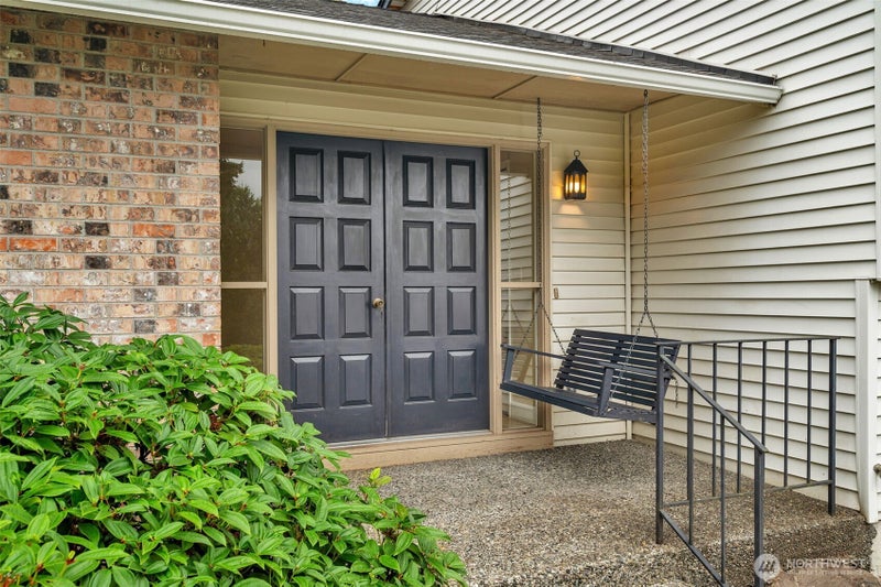 15307 SE 43rd Place