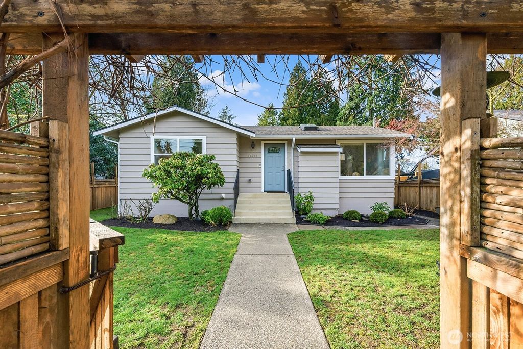Photo of 10731 Dayton Avenue N, Seattle, WA 98133 (MLS # 2484082)