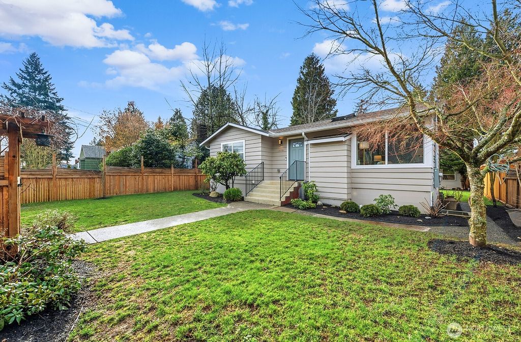 Photo of 10731 Dayton Avenue N, Seattle, WA 98133 (MLS # 2484082)