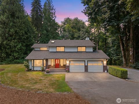 Photo of 5231 Vine Court NE, Olympia, WA 98516 (MLS # 2560648)