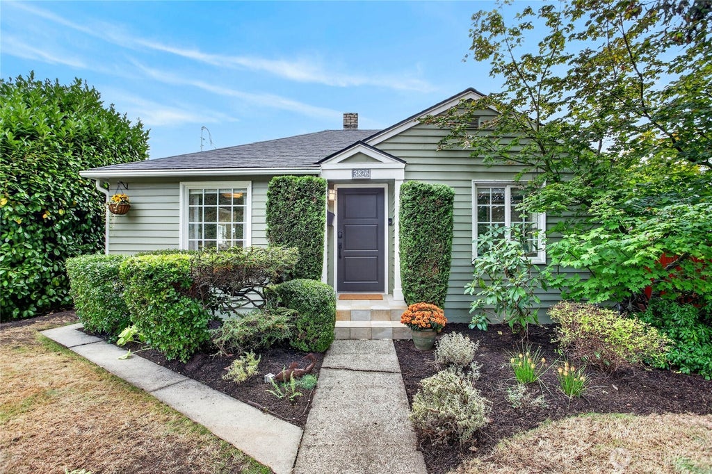Photo of 3826 Belvidere Avenue SW, Seattle, WA 98126 (MLS # 2583165)