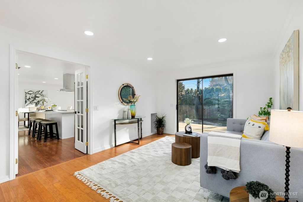 Photo of 10221 SE 192nd St St, Renton, WA 98058 (MLS # 2464543)