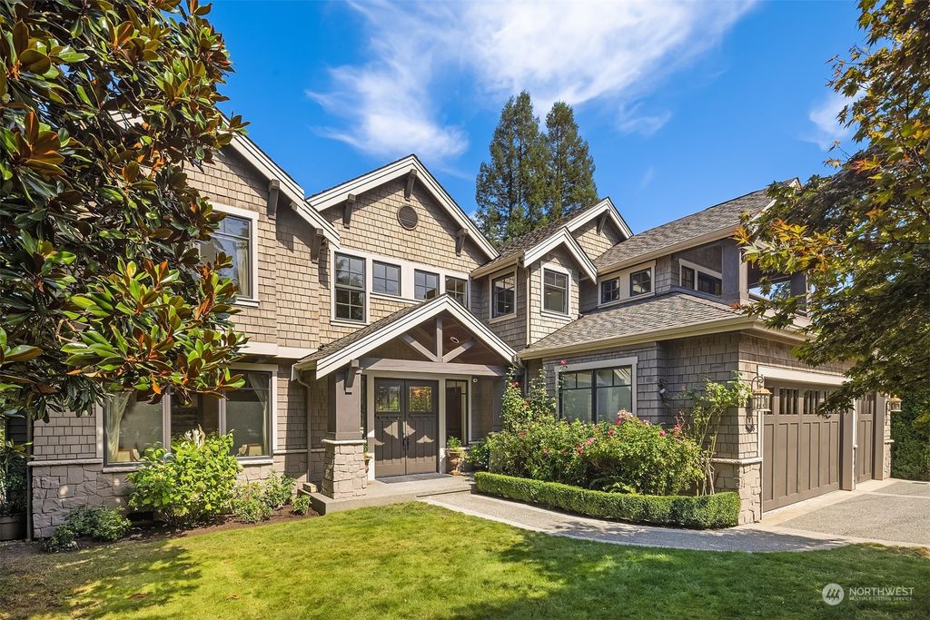 Photo of 9628 SE 34th Street, Mercer Island, WA 98040 (MLS # 2000713)