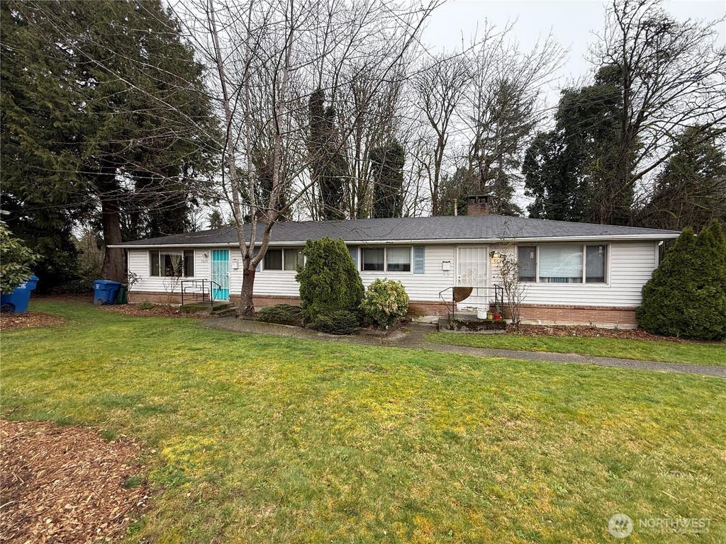 Photo of 9624 Renton Avenue S #A, Seattle, WA 98118 (MLS # 2573647)