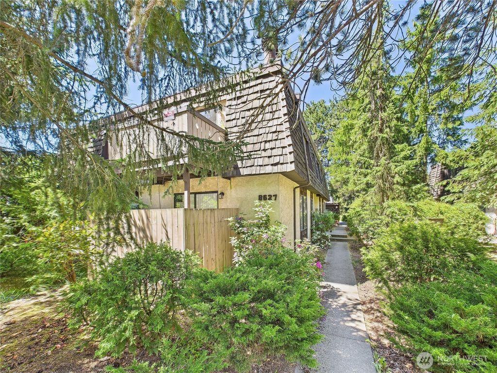 Photo of 8627 25th Avenue SW #B, Seattle, WA 98106 (MLS # 2381602)