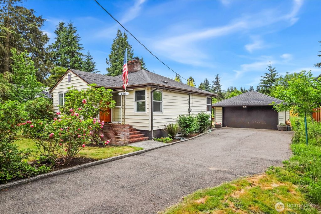 Photo of 11841 10th Avenue S, Seattle, WA 98168 (MLS # 2388313)