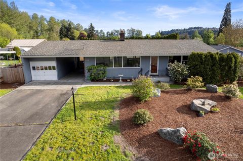Photo of 15108 74th Street E, Sumner, WA 98390 (MLS # 2369052)