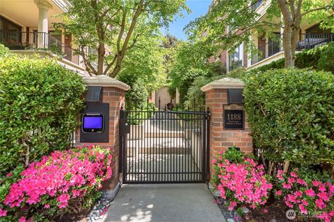 Photo of 1188 Harvard Avenue E #4, Seattle, WA 98102 (MLS # 2513949)