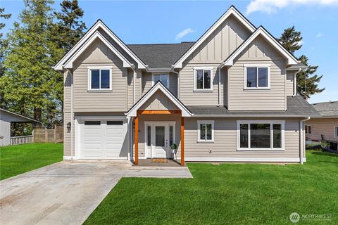Photo of 4982 Highland Drive, Blaine, WA 98230 (MLS # 2524099)