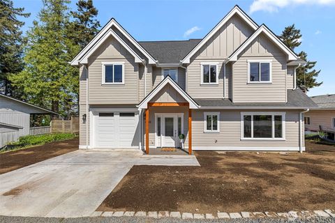 Photo of 4982 Highland Drive, Blaine, WA 98230 (MLS # 2524099)