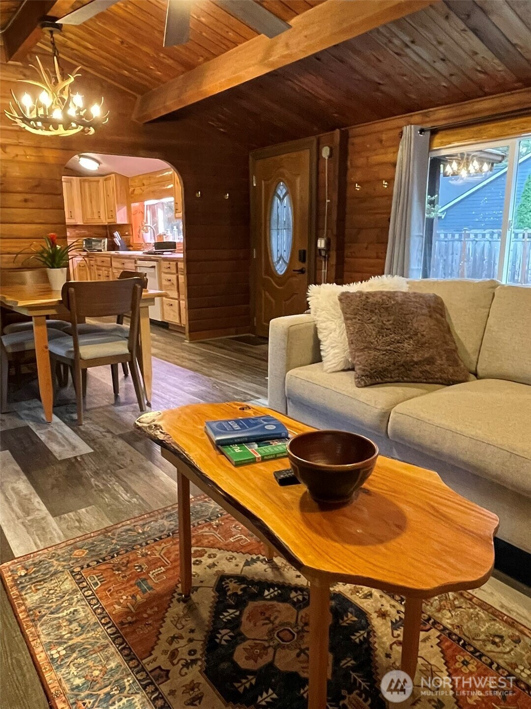 9361 Misery Point Road NW