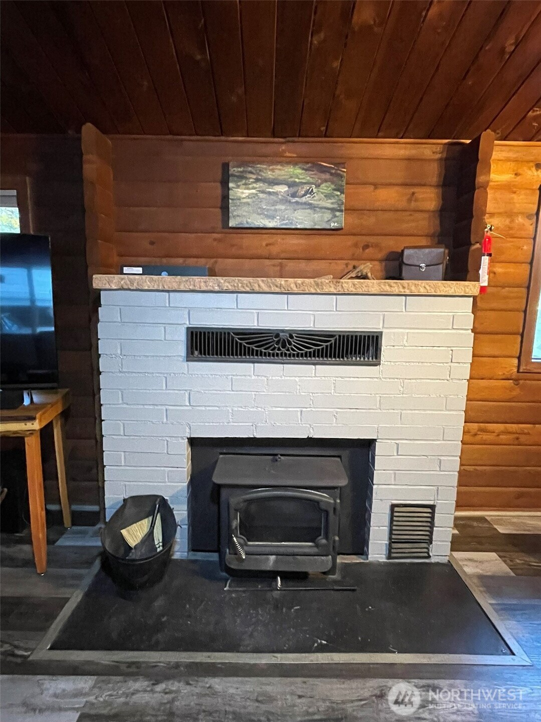 9361 Misery Point Road NW