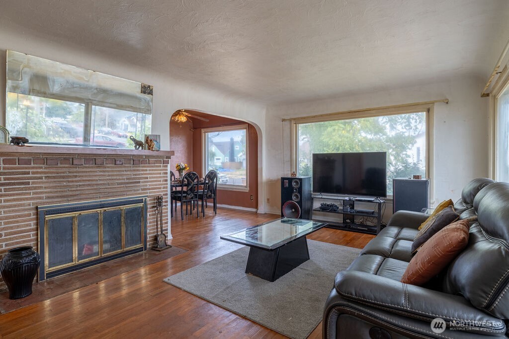 851 S 56th Street