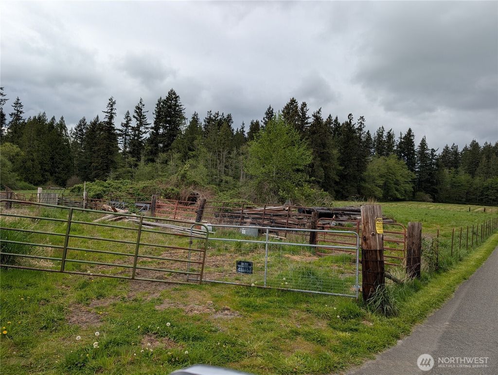 Photo of 18902 8th Avenue NW, Arlington, WA 98223 (MLS # 2521025)