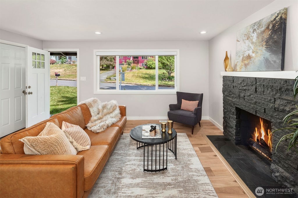Photo of 12625 169th Avenue SE, Renton, WA 98059 (MLS # 2558775)