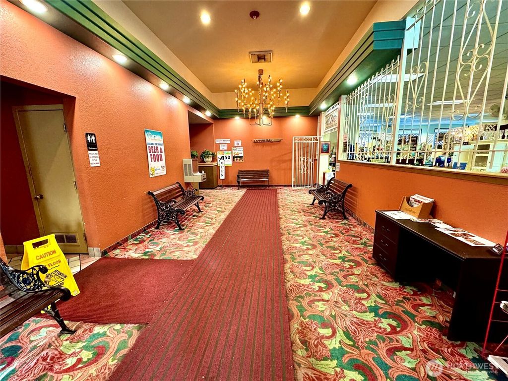 Photo of 315 S 9th Ave, Walla Walla, WA 99362 (MLS # 2458508)