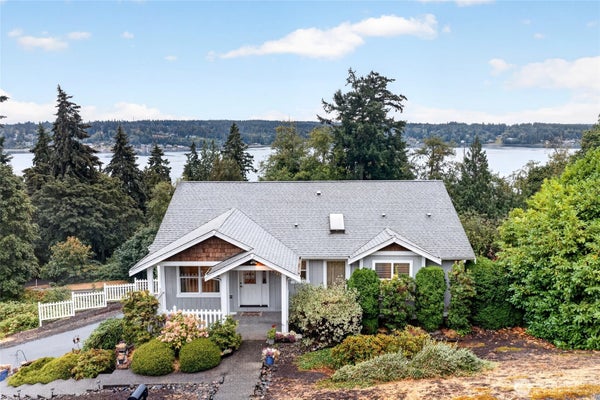 13204 EMERALD DR NW, GIG HARBOR, WA 98329 - Image 9ddb077bf2e271bca50cd1932a421939/462549507