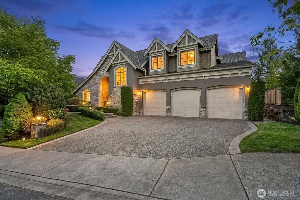 Photo of 15407 SE 80th Street, Newcastle, WA 98059 (MLS # 2530395)