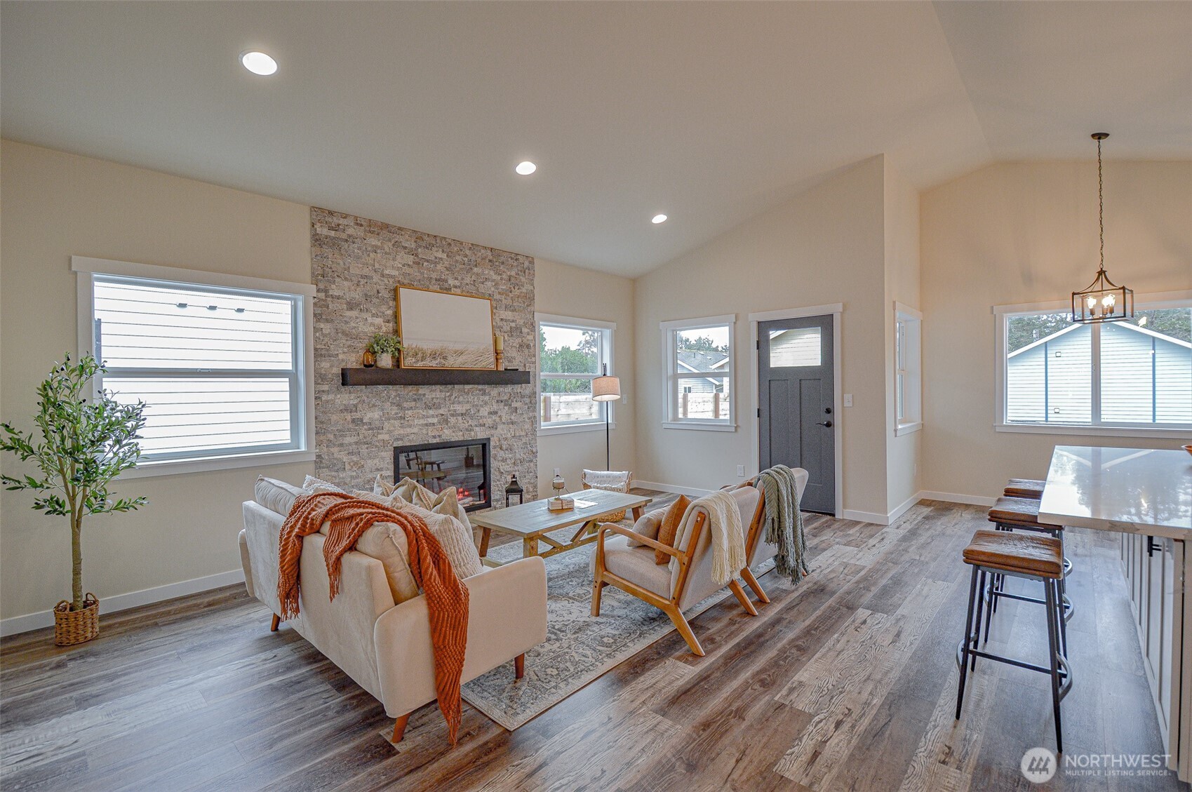 423 Orion Avenue SW
