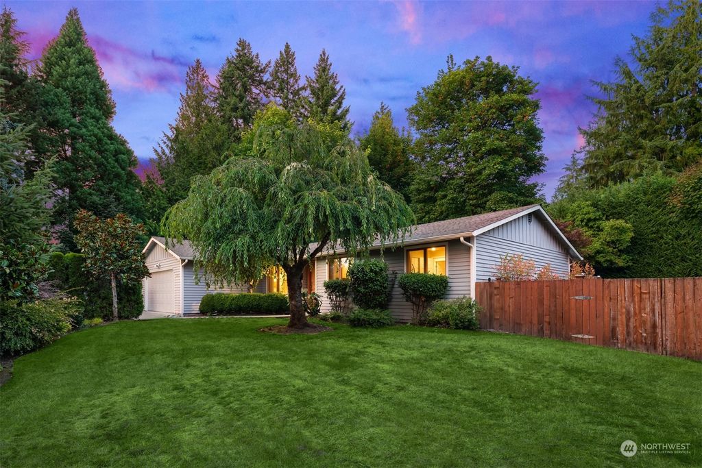 Photo of 14304 275th Avenue NE, Duvall, WA 98019 (MLS # 2157356)