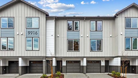 Photo of 16830 20th Avenue W #F2, Lynnwood, WA 98037 (MLS # 2513261)