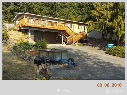 Photo of 14502 15th Avenue E, Bonney Lake, WA 98391 (MLS # 2544268)