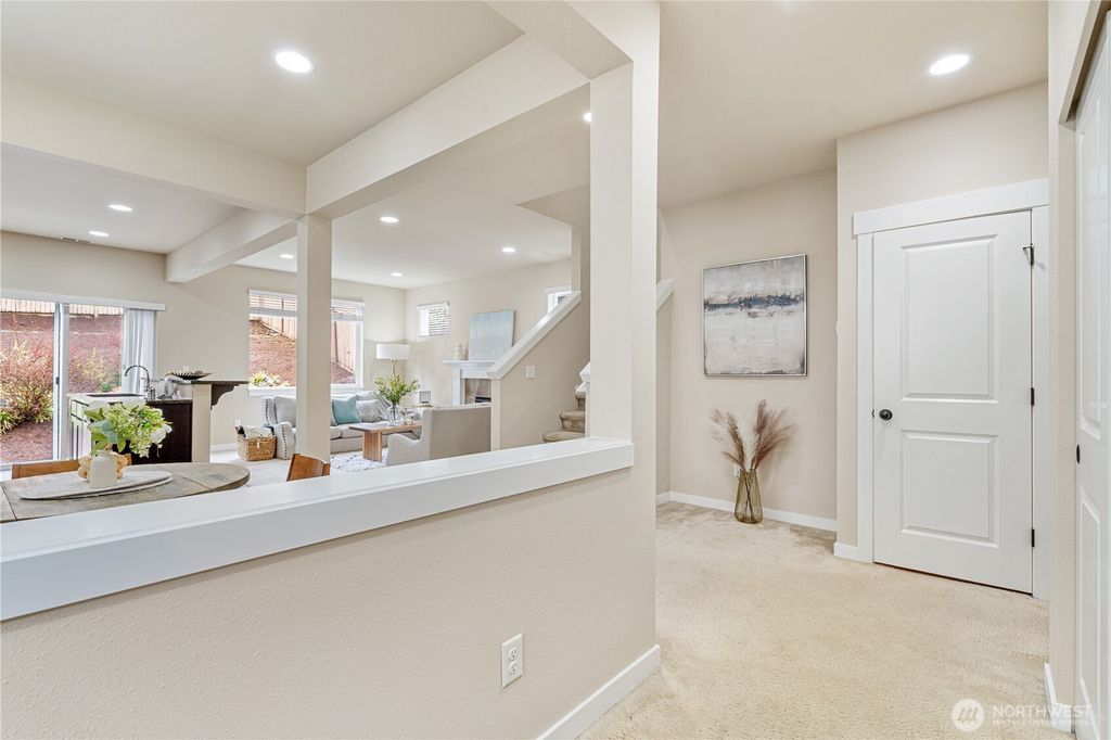 Photo of 27005 223rd Lane SE, Maple Valley, WA 98038 (MLS # 2357270)