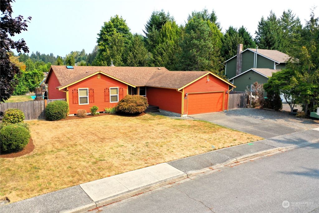 Photo of 7201 74th Street NE, Marysville, WA 98270 (MLS # 2155563)