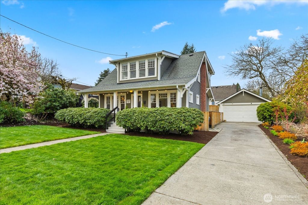 Photo of 426 Union Avenue, Snohomish, WA 98290 (MLS # 2504327)