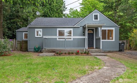 912 Pearl Street, Bremerton, WA 98310 - MLS#: 2376808