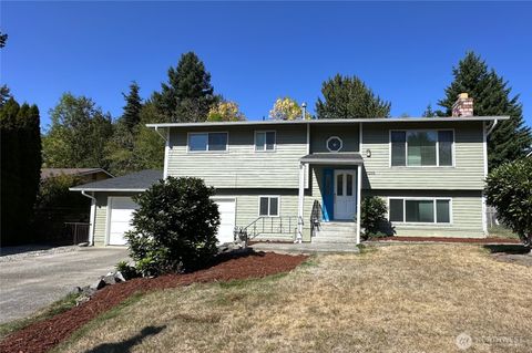Photo of 11210 SE 225th Street, Kent, WA 98031 (MLS # 2445007)