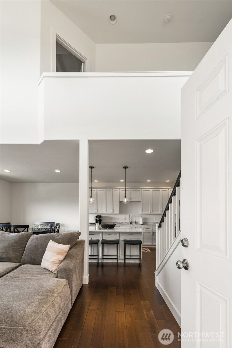 23307 Sunserra Loop NW