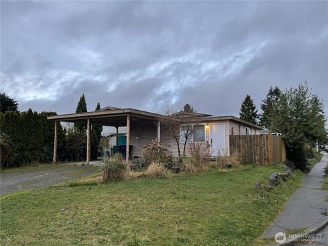 Photo of 9023 11TH Street NE, Lake Stevens, WA 98258 (MLS # 2462944)