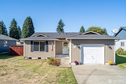 Photo of 505 N 11th Street, Elma, WA 98541 (MLS # 2445528)