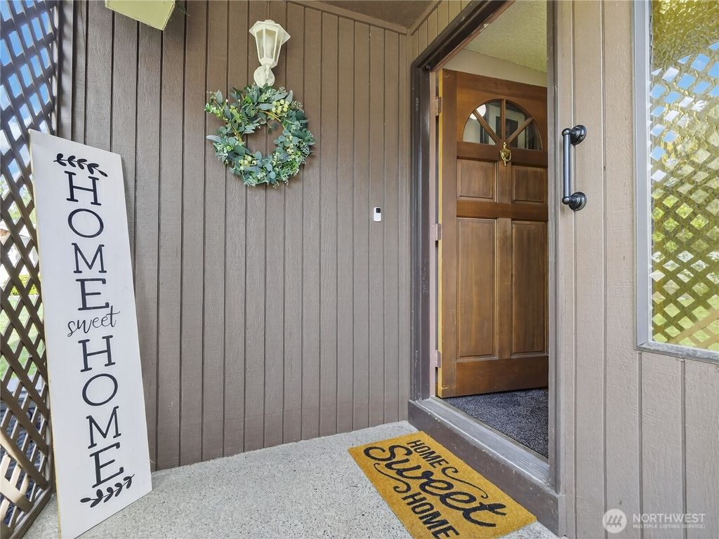 Photo of 19207 78th Street E, Bonney Lake, WA 98391 (MLS # 2499866)