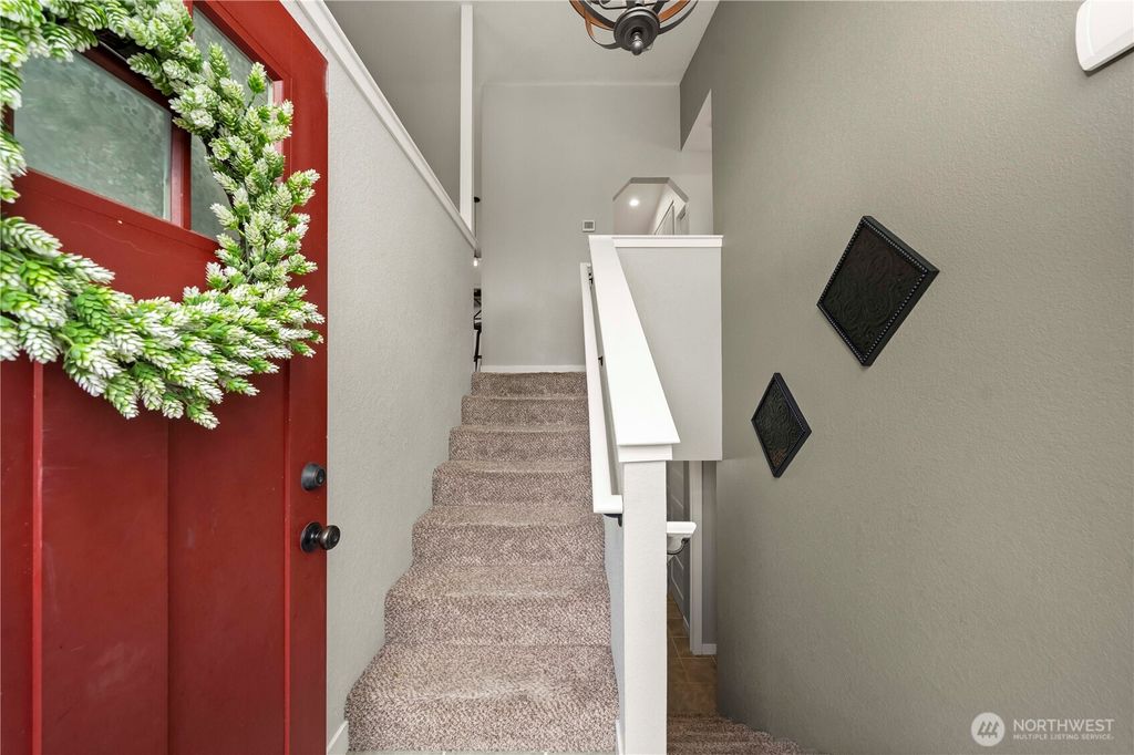 Photo of 21503 SE 266th Street, Maple Valley, WA 98038 (MLS # 2497658)