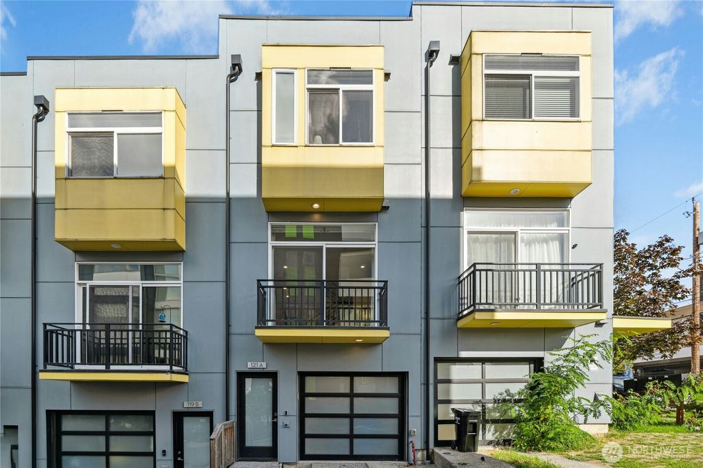 Photo of 121 15th Ave Ave #A, Seattle, WA 98122 (MLS # 2438710)