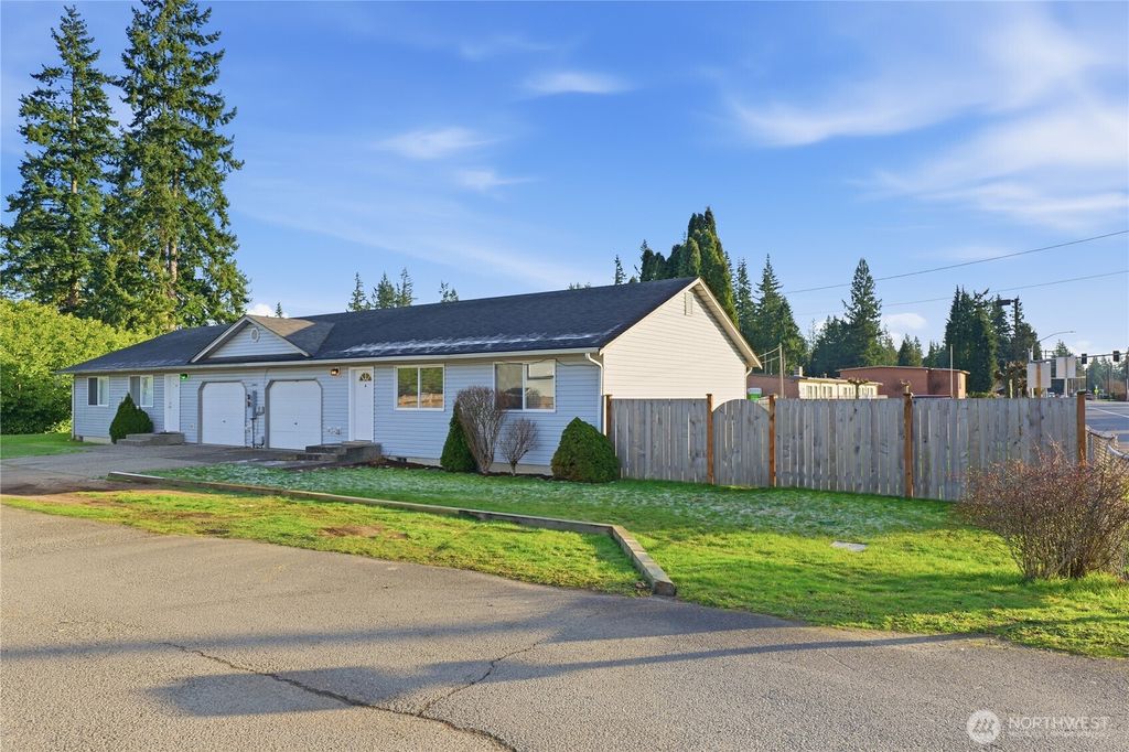 Photo of 13631 51st Avenue NE #A, Marysville, WA 98271 (MLS # 2472066)