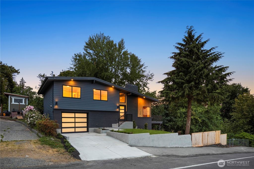 Photo of 11029 84th Avenue S, Seattle, WA 98178 (MLS # 2396034)