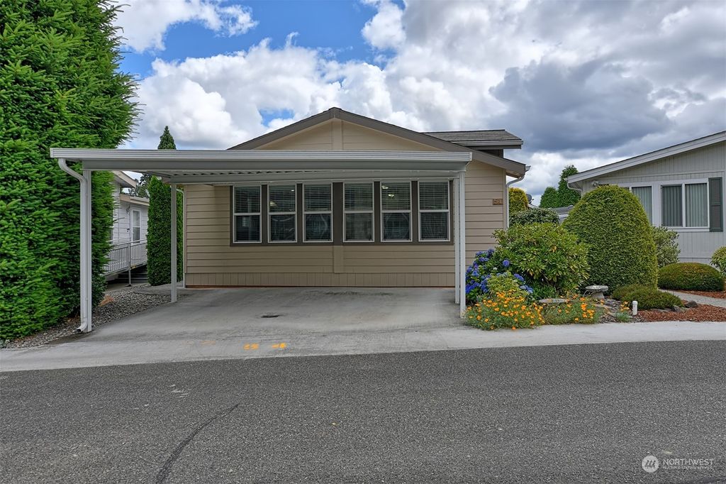 Photo of 23825 15th Avenue SE #54, Bothell, WA 98021 (MLS # 2140317)