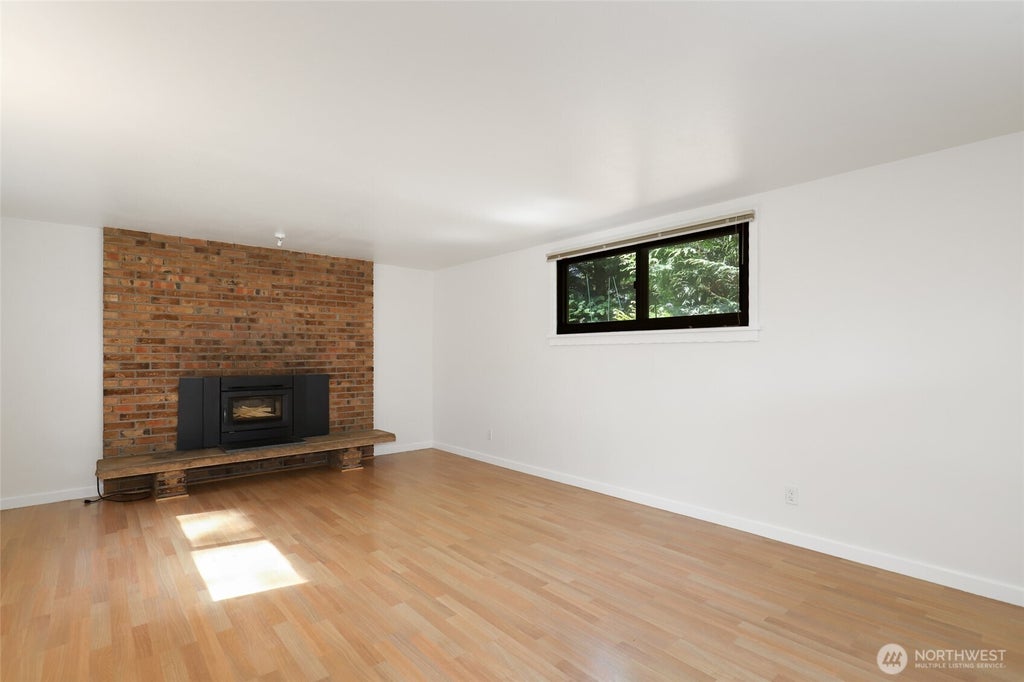 Photo of 13619 Des Moines Memorial Drive S, Burien, WA 98168 (MLS # 2541477)