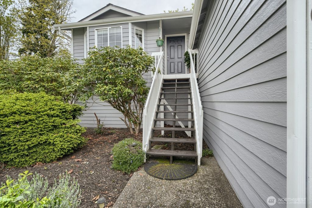 Photo of 25920 202nd Avenue SE, Covington, WA 98042 (MLS # 2510590)