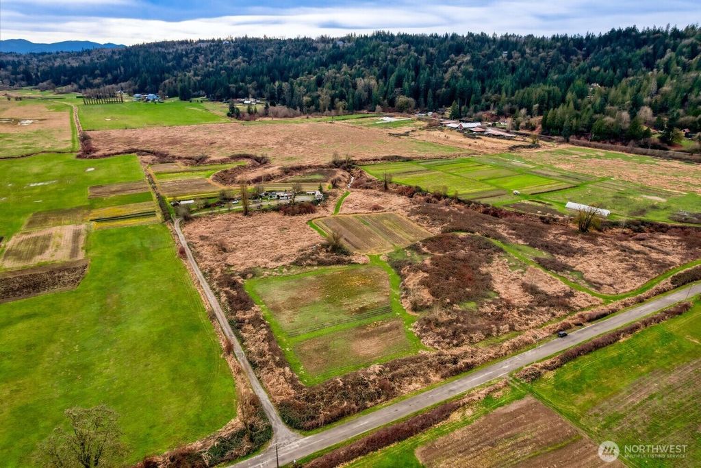 Photo of 26929 NE 100th Street, Carnation, WA 98014 (MLS # 2477735)