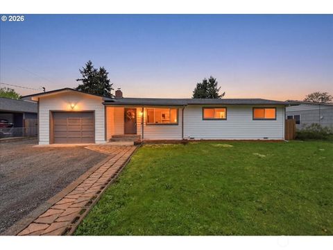 Photo of 132 Green Acres Drive, Castle Rock, WA 98611 (MLS # 2510254)