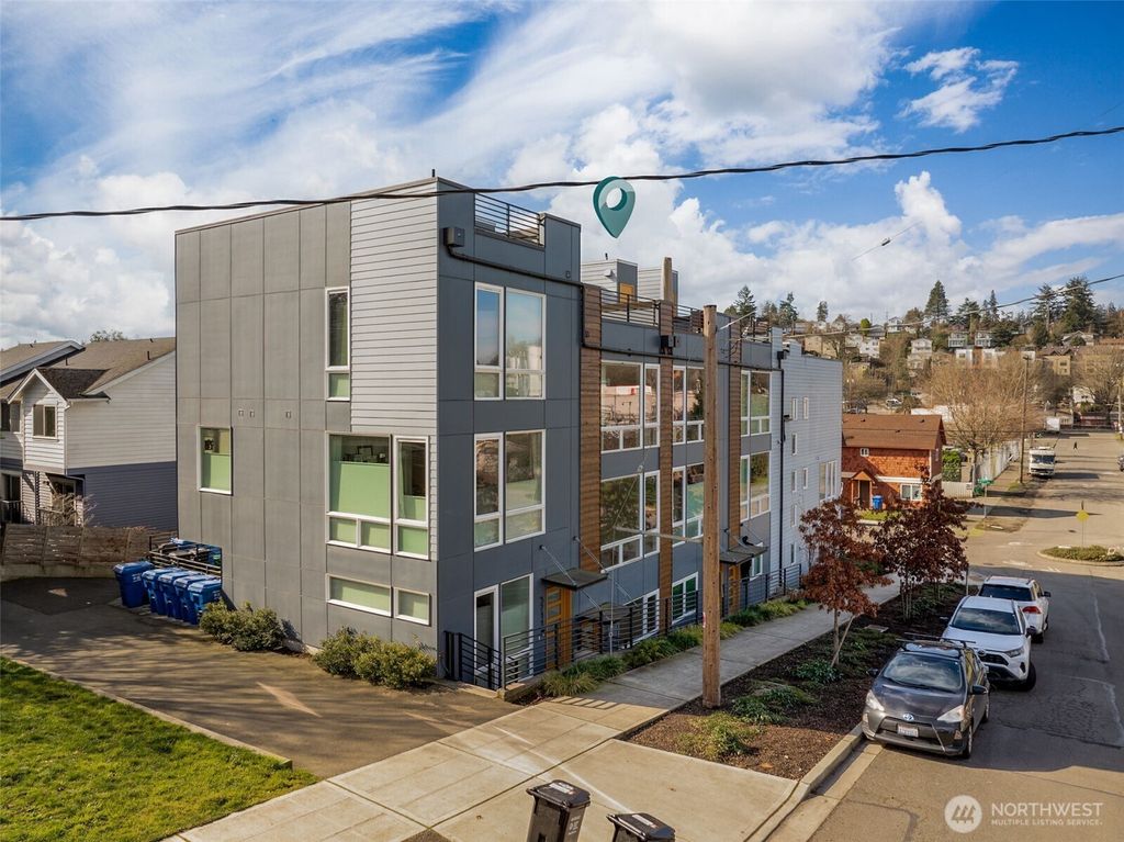 Photo of 3709 S. Dakota Street St, Seattle, WA 98118 (MLS # 2338787)