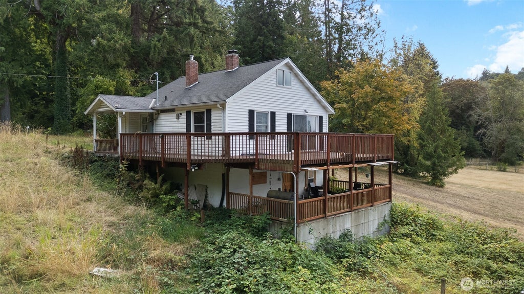 Photo of 4125 Tracyton Beach Road NW, Bremerton, WA 98310 (MLS # 2579572)
