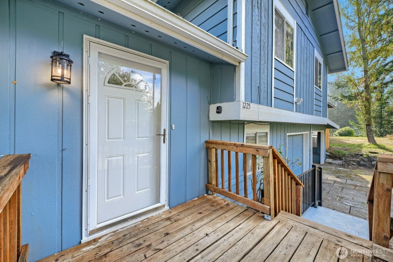 1225 Timber Trail Road E