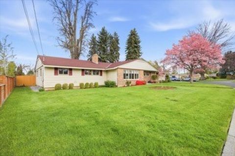 Photo of 105 Edwards Drive, Walla Walla, WA 99362 (MLS # 2516992)