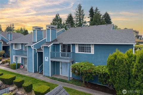Photo of 16817 Larch Way #G104, Lynnwood, WA 98037 (MLS # 2537807)