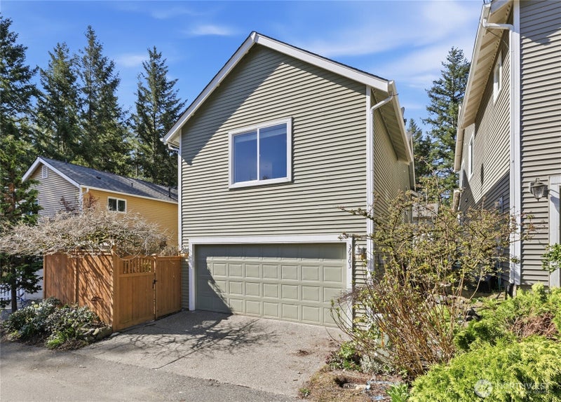 36703 SE Gravenstein Court